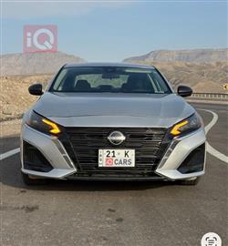 نيسان ألتيما